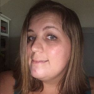 Meet your Posher, Candace